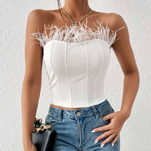 NWT Tickle Your Fancy Feather Top - Picture 2 of 2